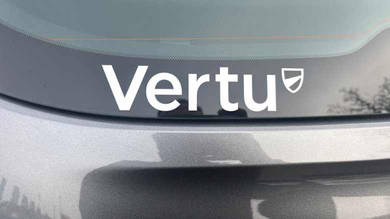 Nissan Qashqai 1.3 DiG-T MH Acenta Premium 5dr Petrol Hatchback